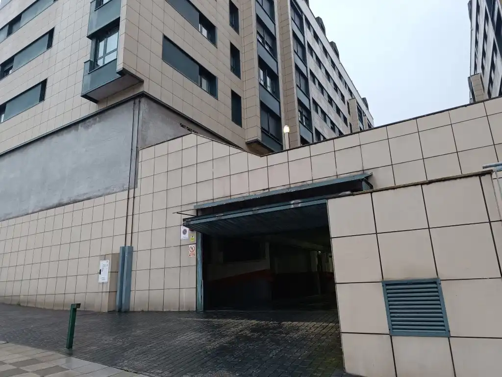 Parkplatz zum Verkauf in Calle Abedul El, imagen 6