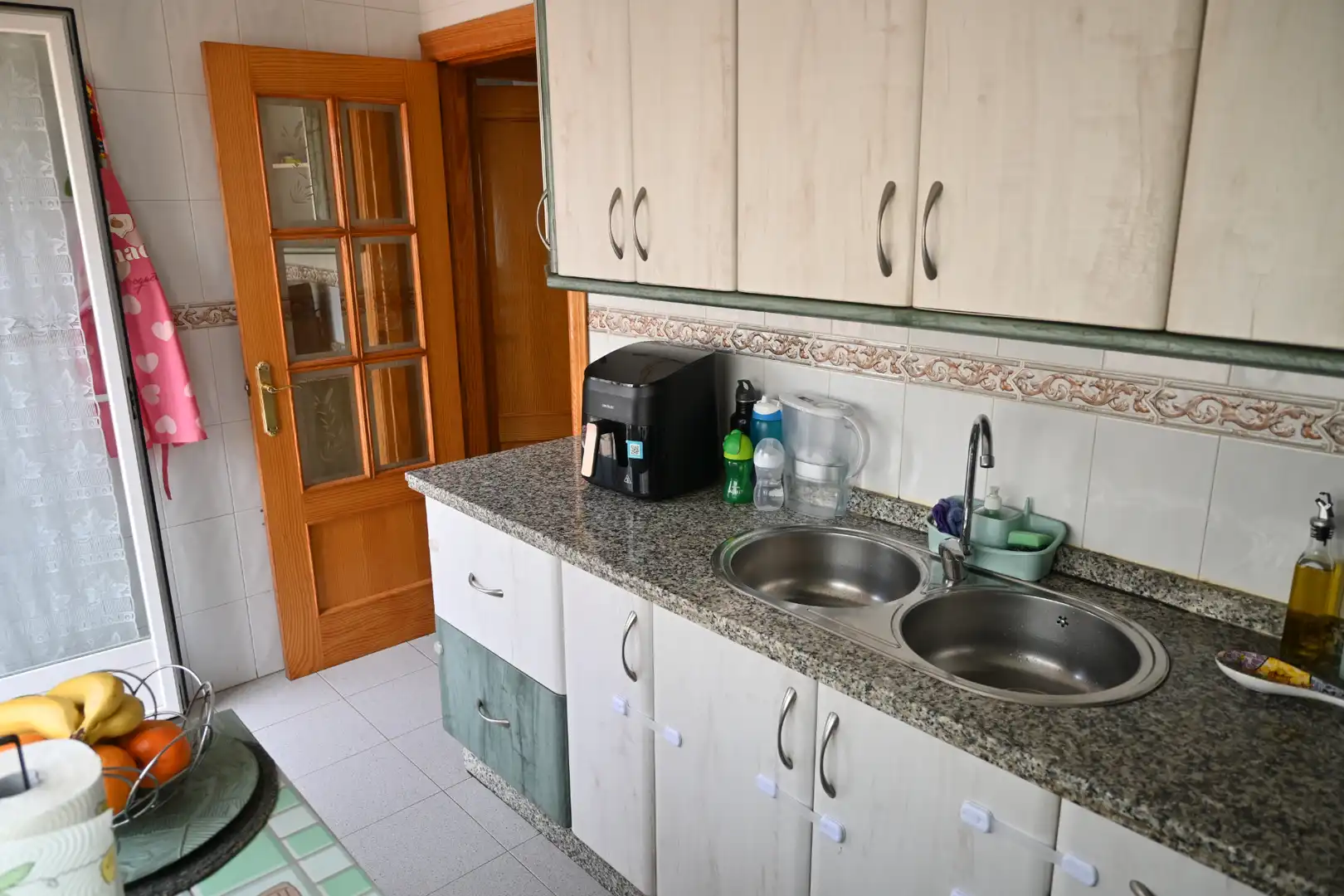 Cuina de Casa adosada en venda en Las Gabias amb Aire condicionat, Calefacció i Traster