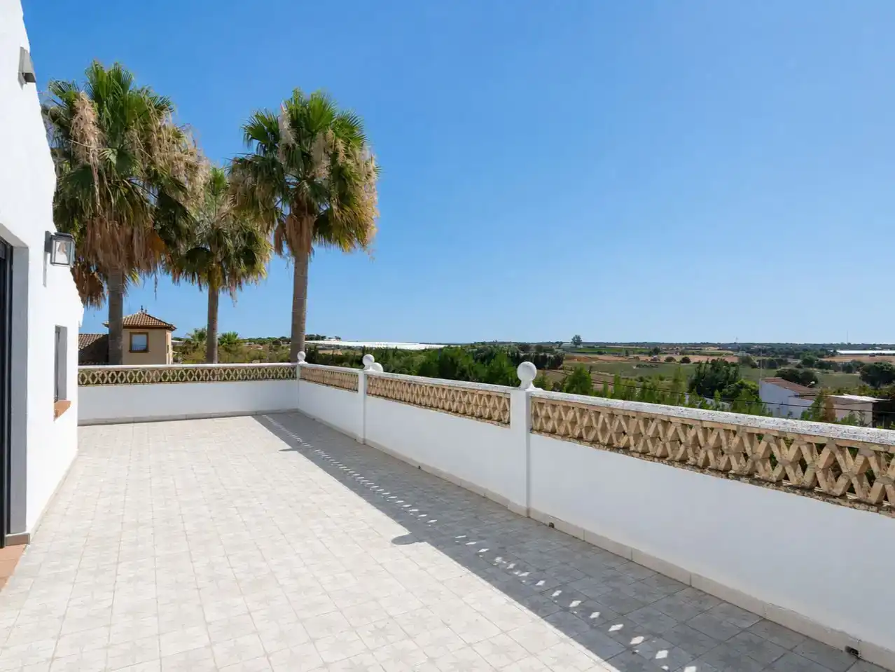 Terraza de Piso en venta en Aljaraque con Aire acondicionado, Jardín privado y Trastero
