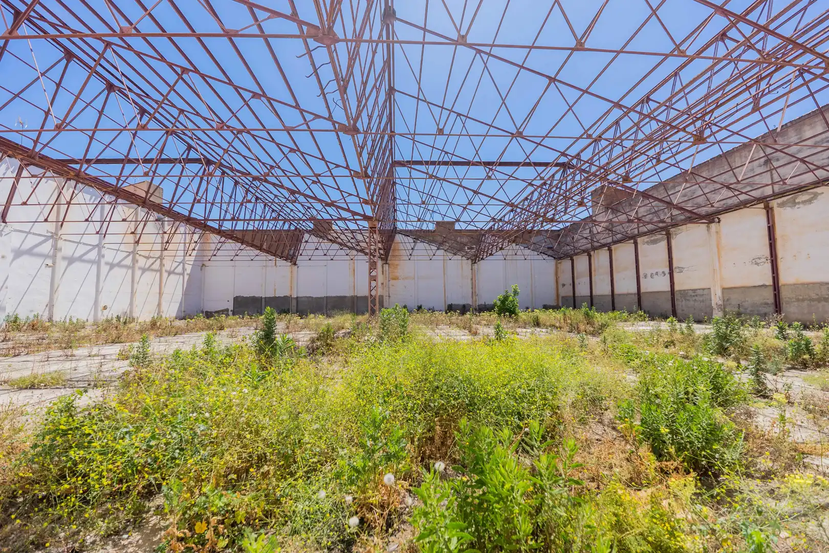 Exterior view of Industrial buildings for sale in Torremolinos