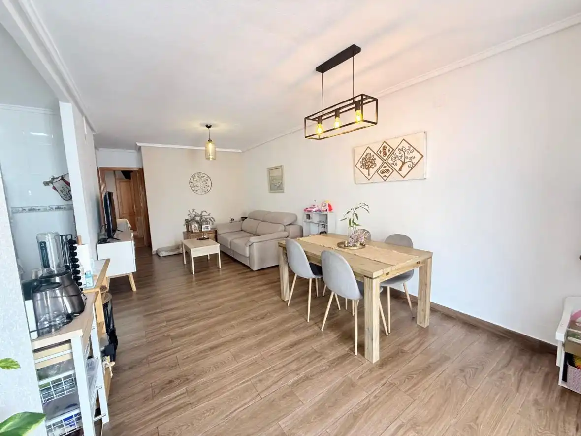 Apartment with pool for sale in AVENIDA ESCANDINAVIA N72 nº10, imagen 3