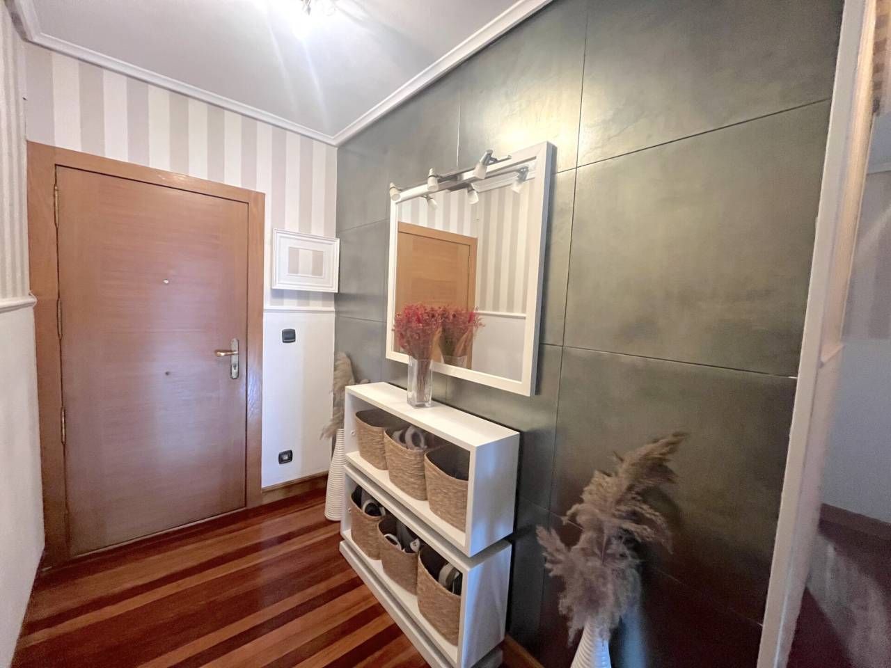 Piso en venta en Amorebieta-Etxano con Calefacción, Parquet y Terraza