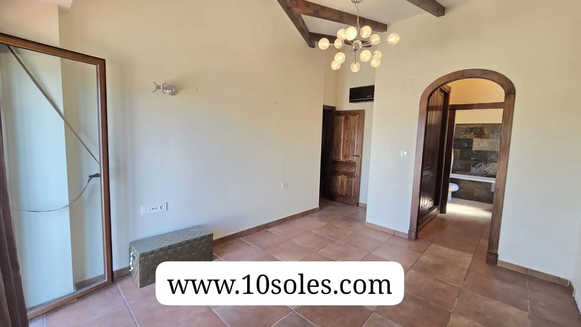 Casa adosada en venta en Bigastro con Terraza, Trastero y Piscina