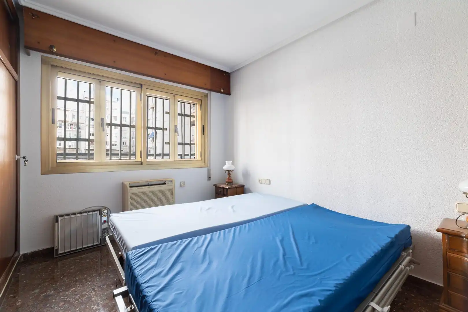 Schlafzimmer von Wohnung zum Verkauf in Valencia mit Klimaanlage