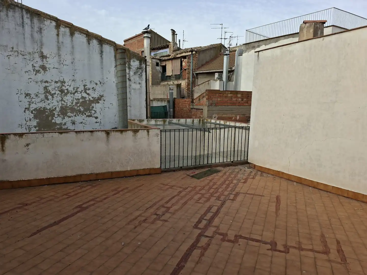Terraza de Piso en venta en Caspe con Aire acondicionado, Calefacción y Amueblado