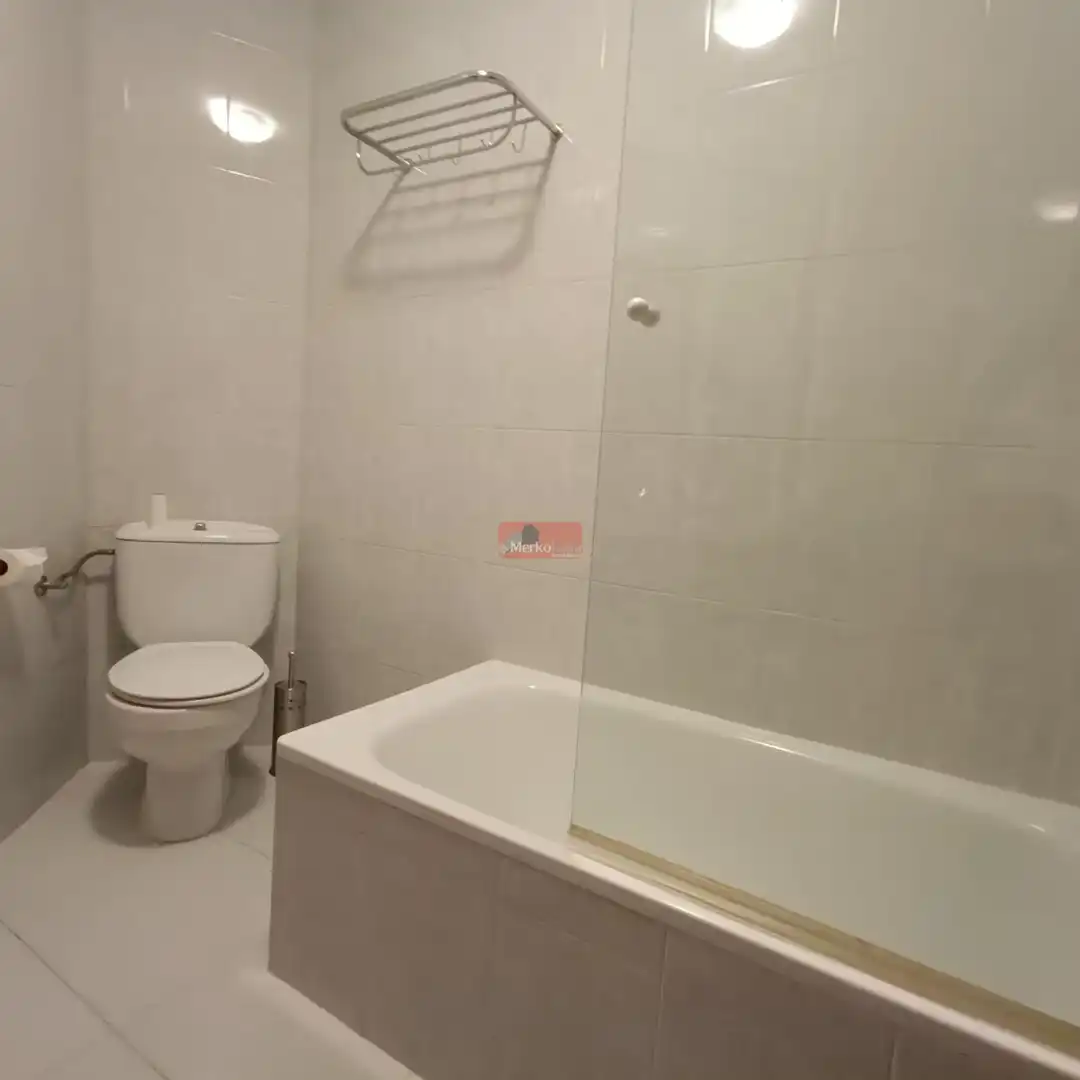 Flat for rent in Residencia - Abella