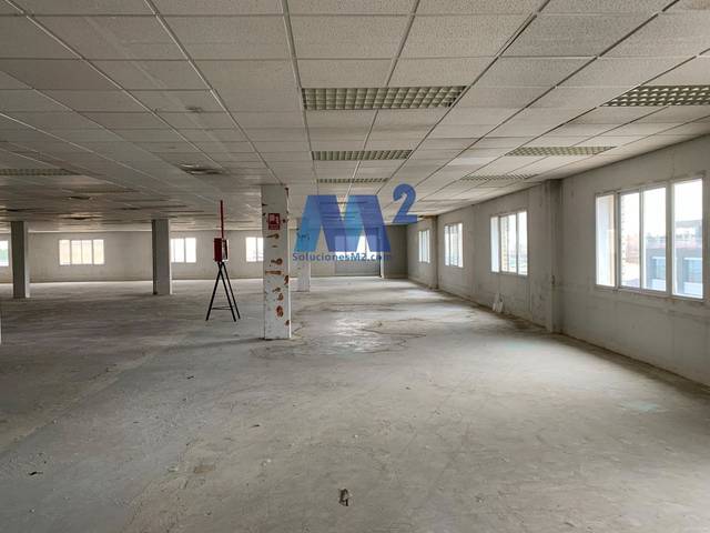 Oficina en Alquiler en Zona Industrial