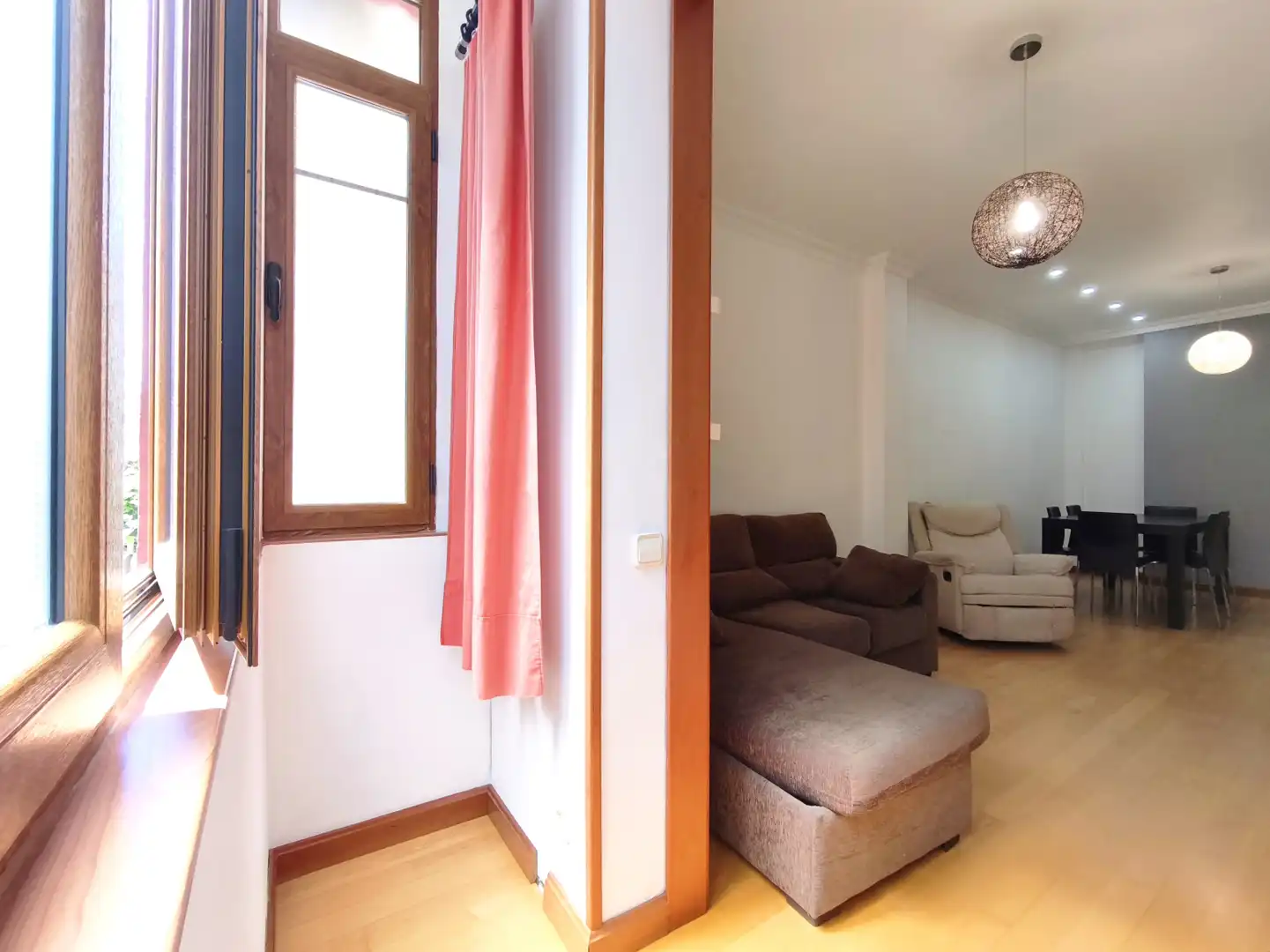 Sala de estar de Piso en venta en  Logroño con Calefacción y Terraza