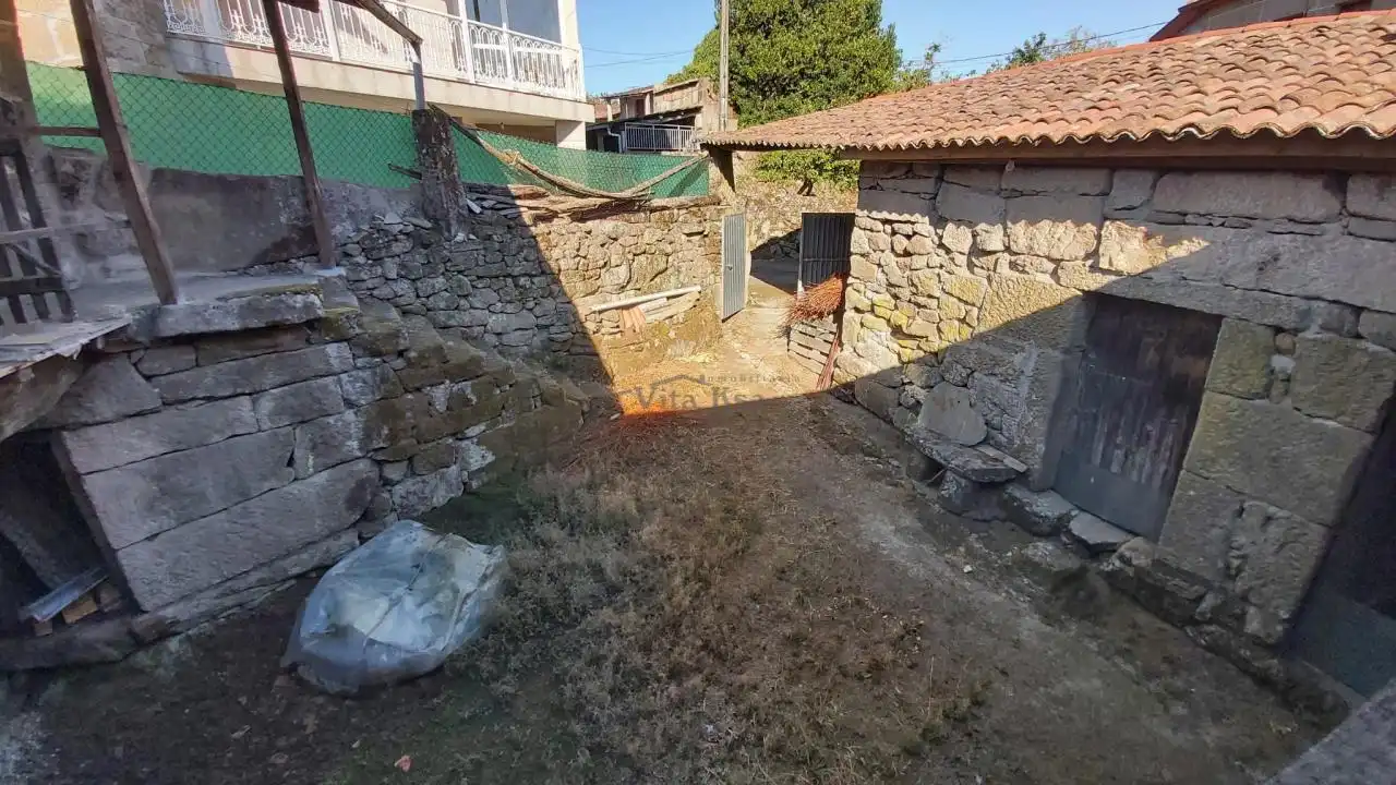 Casa o xalet en venda en San Cristovo de Cea amb Calefacció, Jardí privat i Terrassa