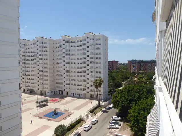 Pis de lloguer a Calle Eduardo de Palacios, 14, Los Guindos - Parque Mediterráneo - Santa Paula