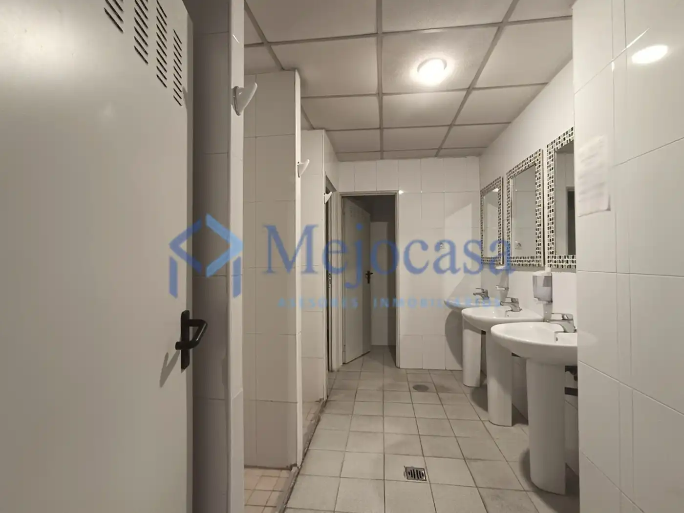 Baño de Piso en venta en Coslada con Aire acondicionado, Calefacción y Trastero