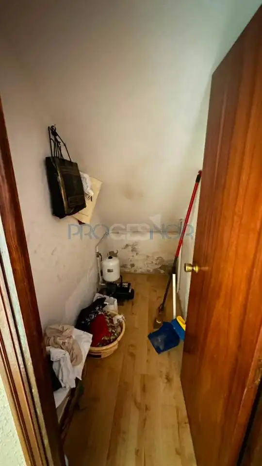 Houses for sale in Santovenia de la Valdoncina  with Heating and Private garden
