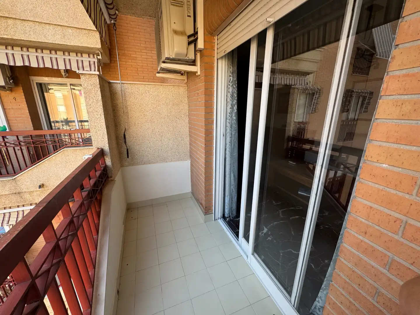 Terraza de Piso de alquiler en Jaén con Aire acondicionado, Calefacción y Trastero