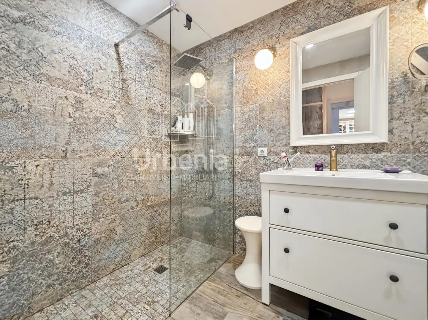 Badezimmer von Wohnung zum Verkauf in Blanes mit Terrasse, Schwimmbad und Möbliert