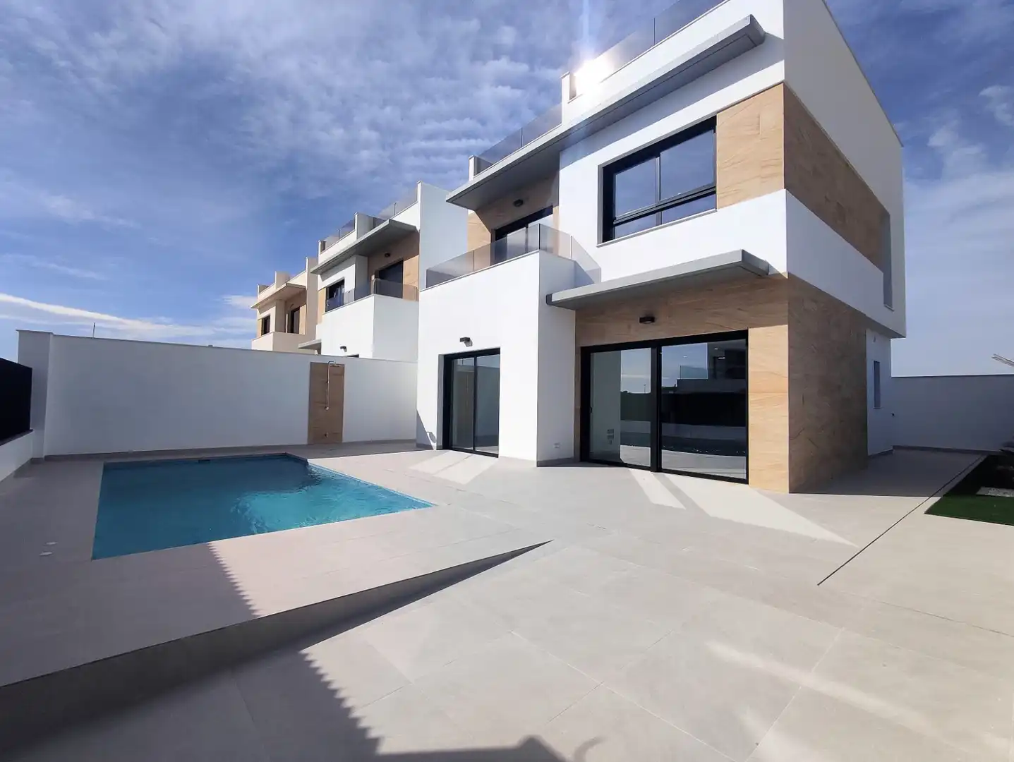 House with pool for sale in Benijófar