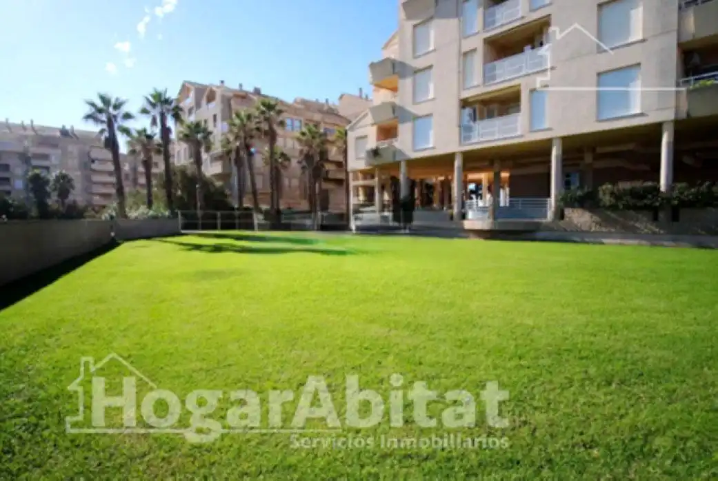 Jardín de Piso en venta en Valencia con Aire acondicionado, Calefacción y Terraza