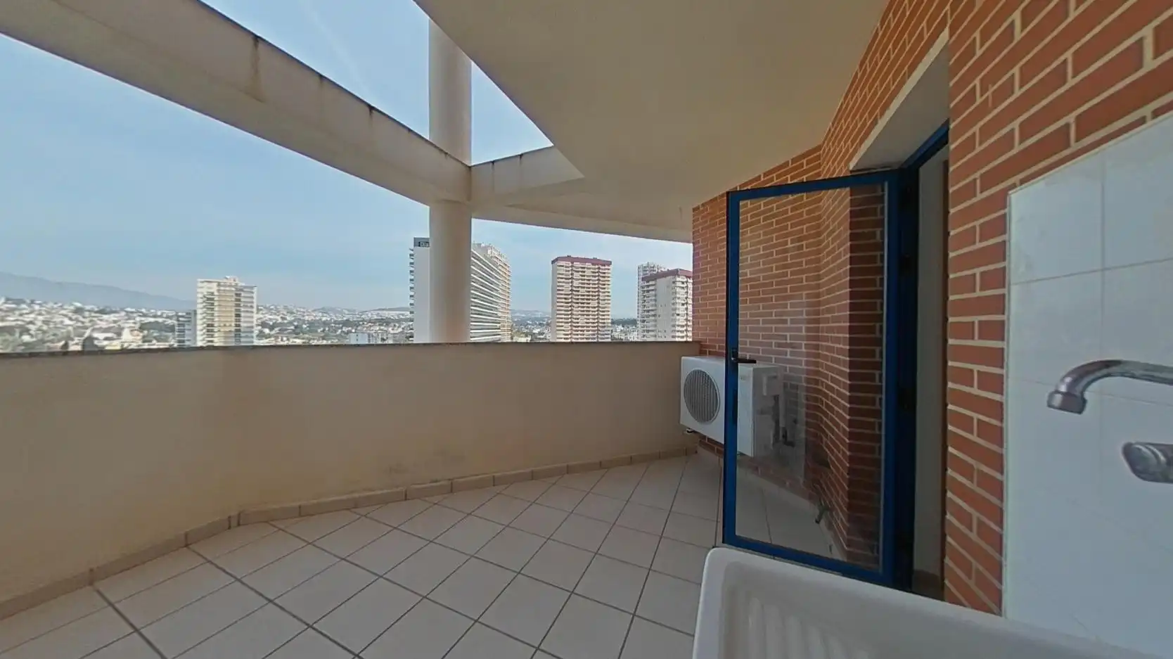 Terraza de Piso en venta en Calpe / Calp