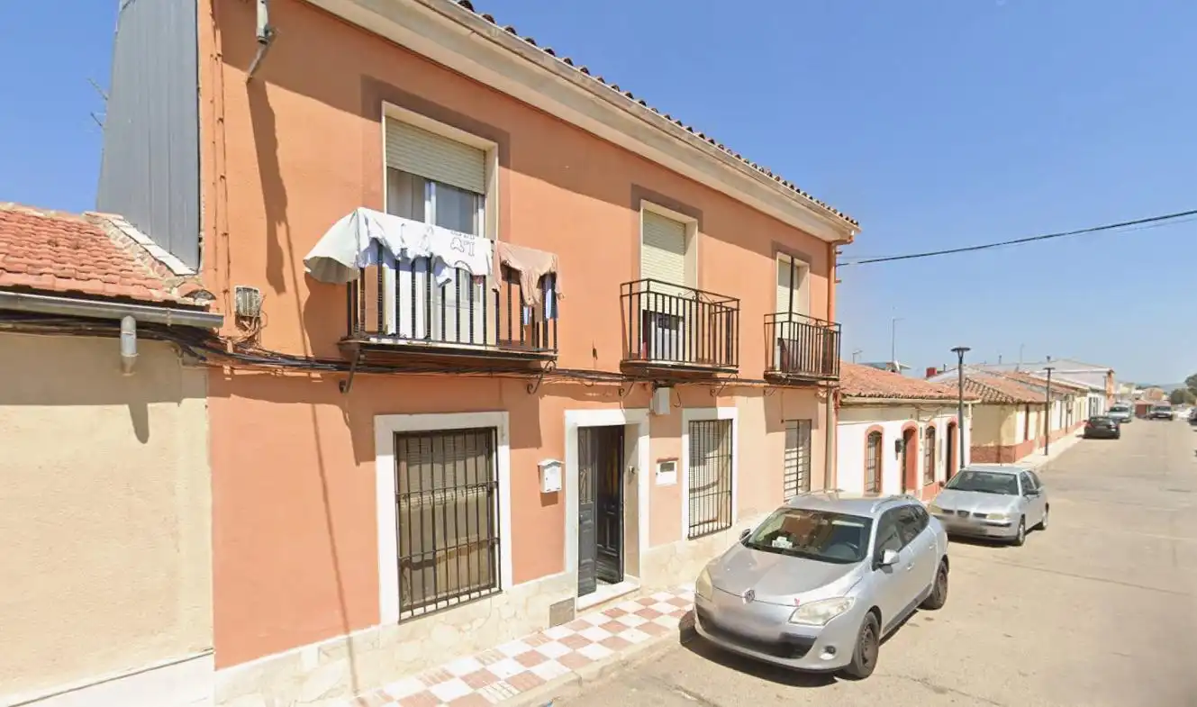Flat for sale in Calle Escondida
