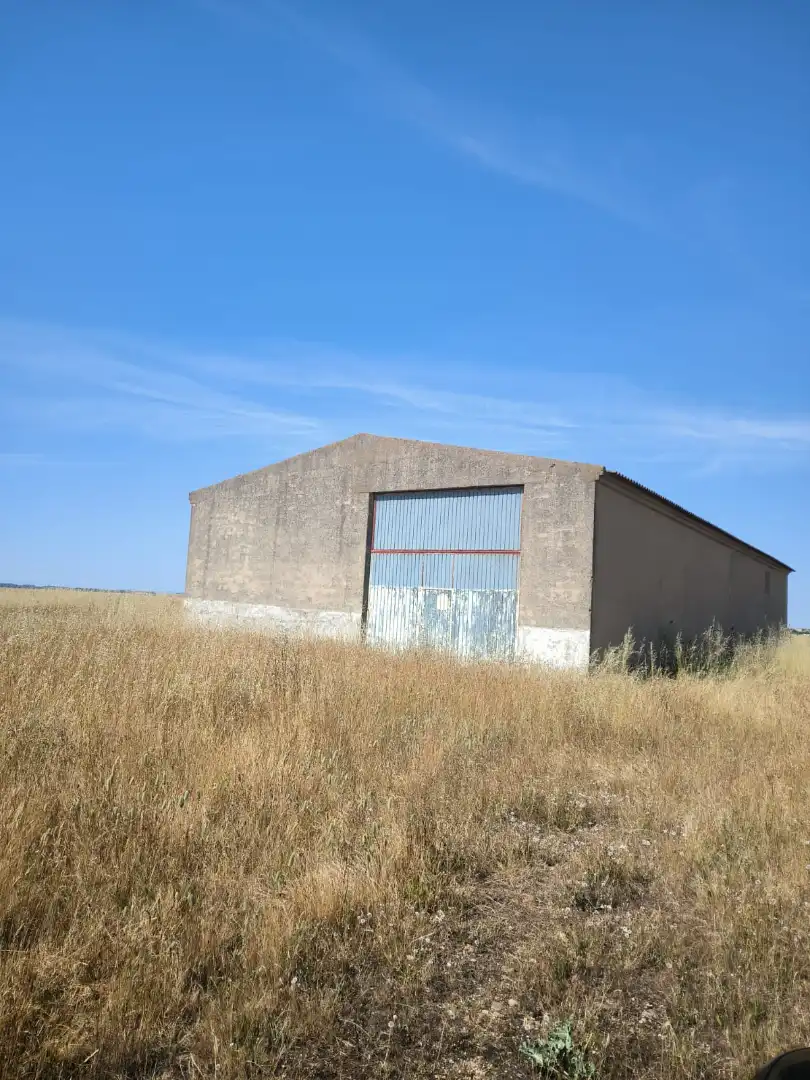 Exterior view of Industrial buildings for sale in Castrillo Mota de Judíos