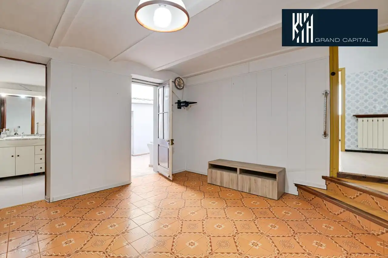 Planta baja en venta en Salt con Calefacción y Trastero