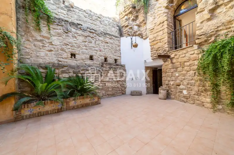 Casa o xalet en venda en Úbeda amb Terrassa i Balcó