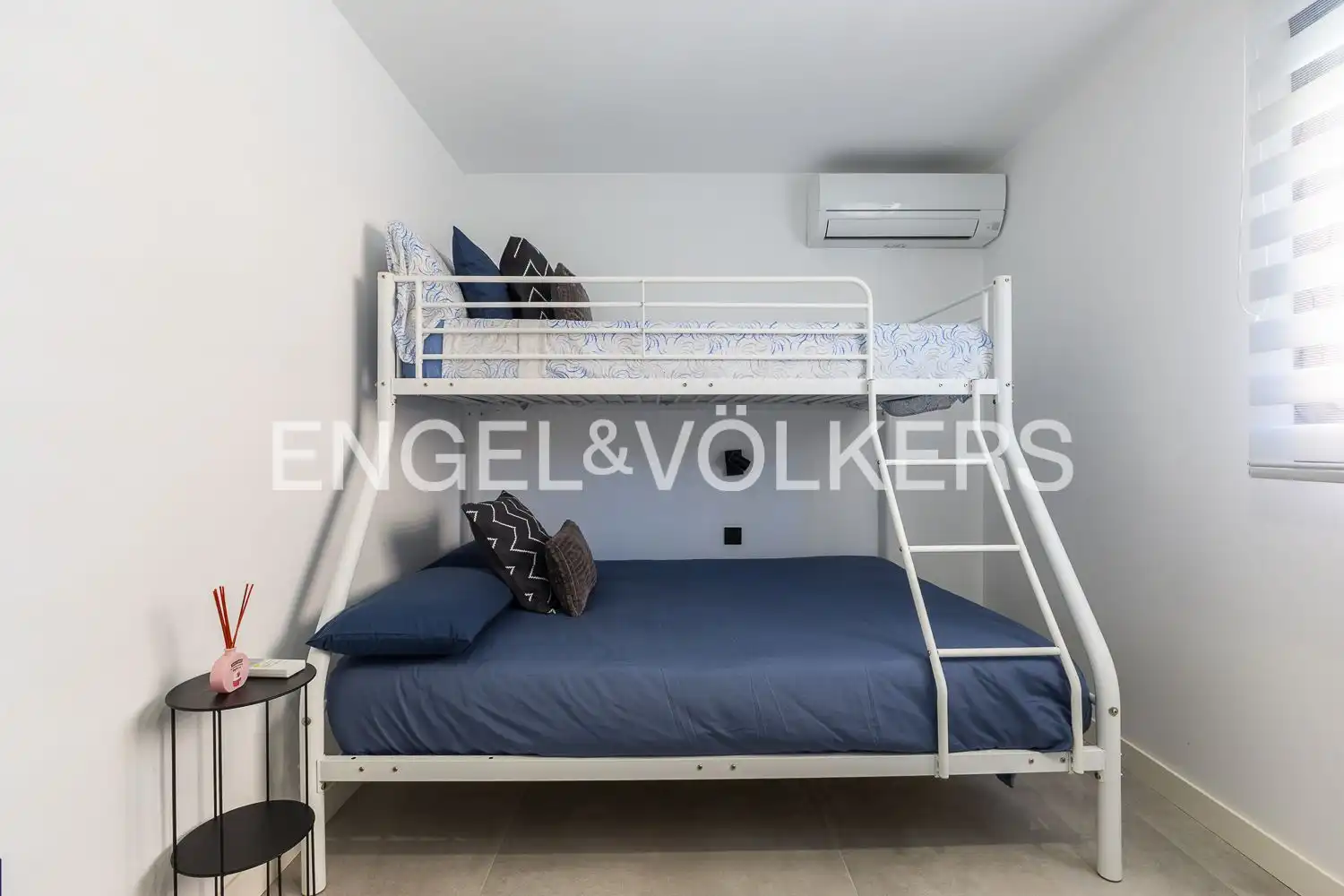 Bedroom of Houses for sale in Gandia  with Air Conditioner, Heating and Private garden