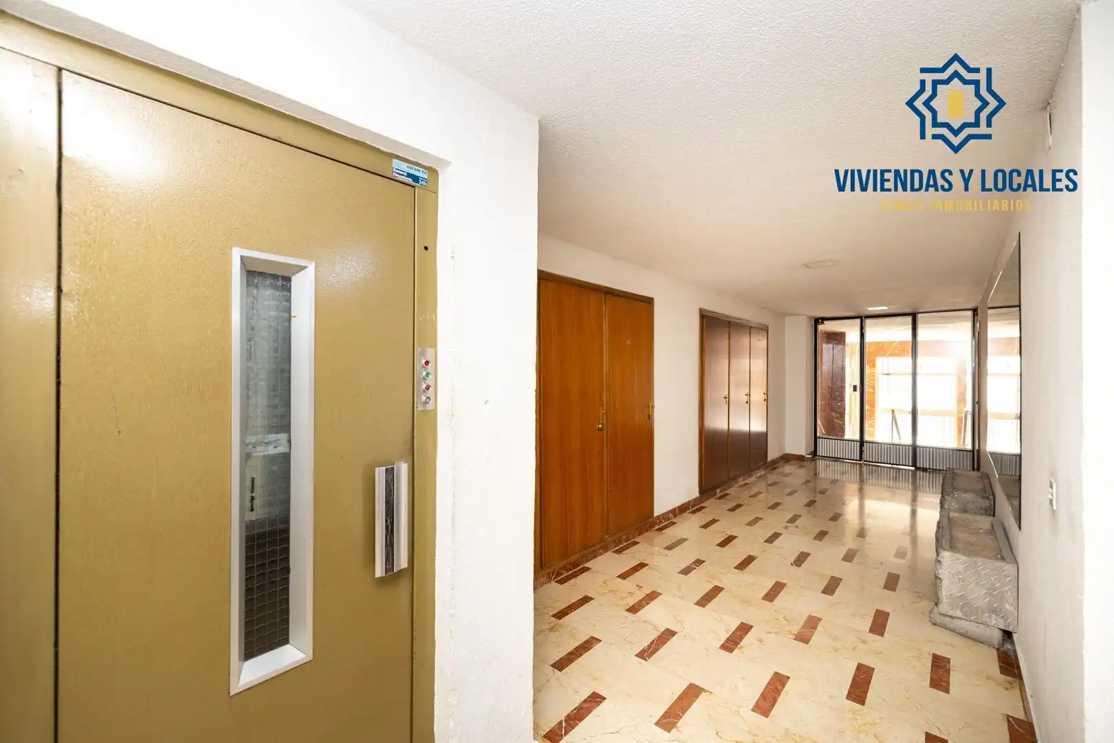 Flat with lift for sale in Calle Santa Paula, imagen 26