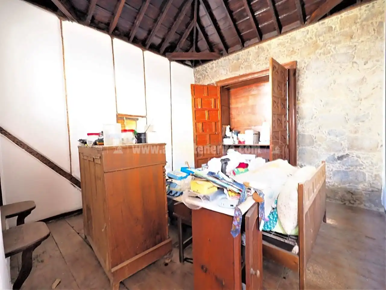 Cuina de Casa o xalet en venda en Icod de los Vinos amb Jardí privat