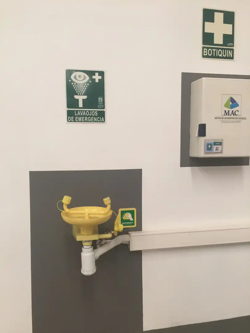Bathroom of Industrial buildings for sale in Candelaria