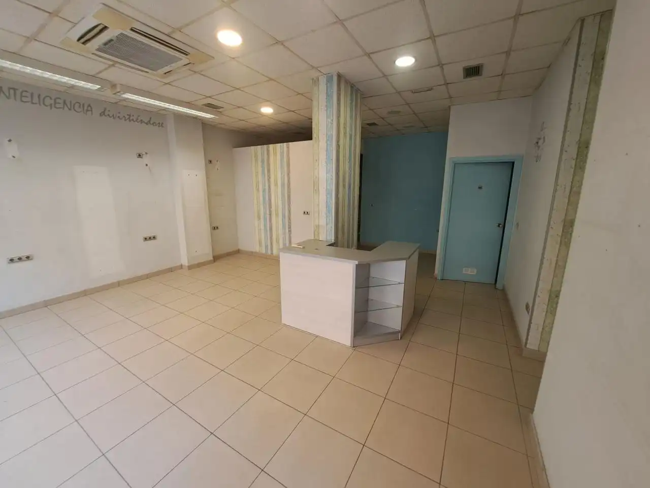 Local en venta en Zaragoza con Aire acondicionado