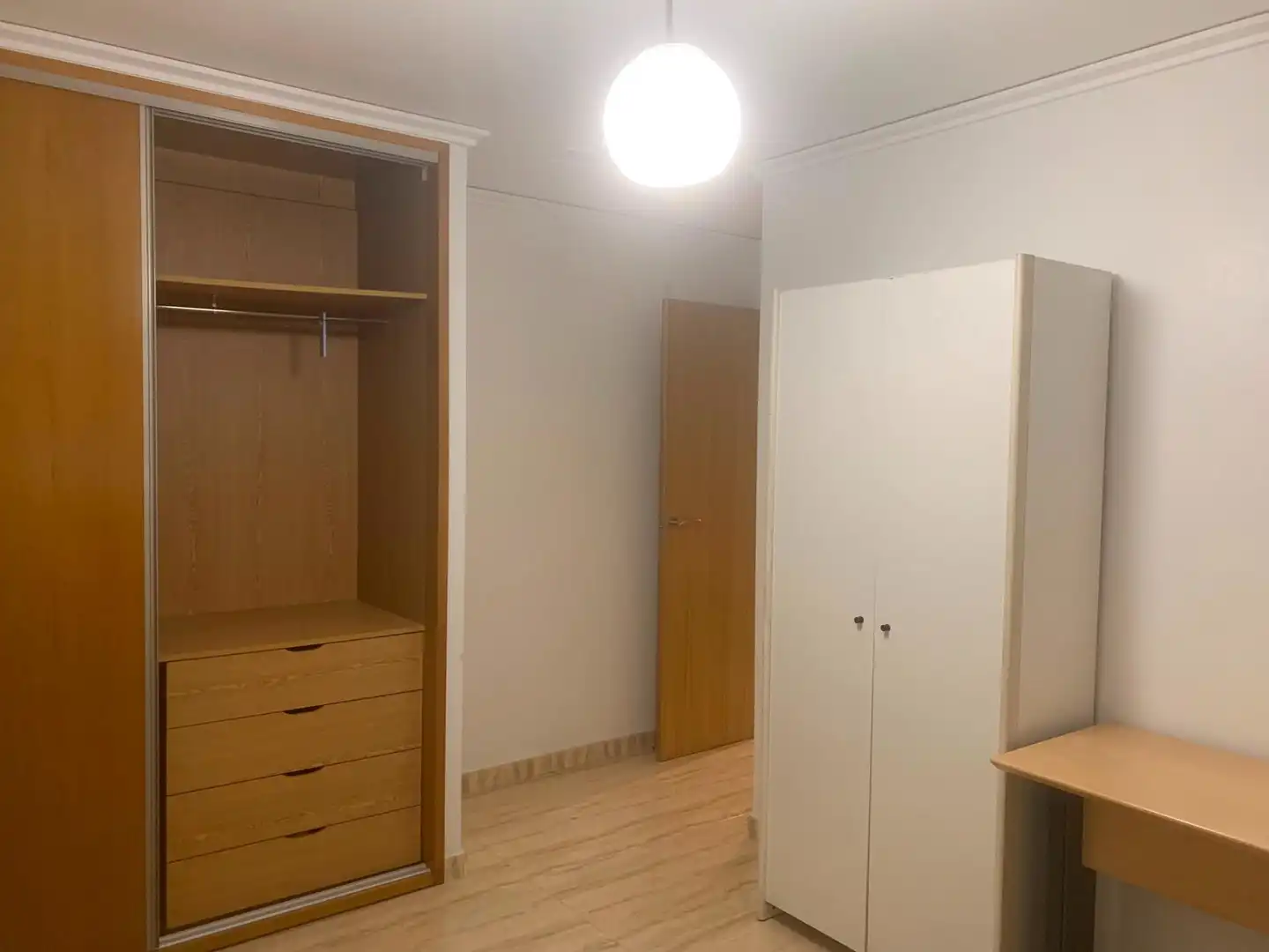 Habitación de Ático de alquiler en Murcia con Aire acondicionado, Calefacción y Terraza