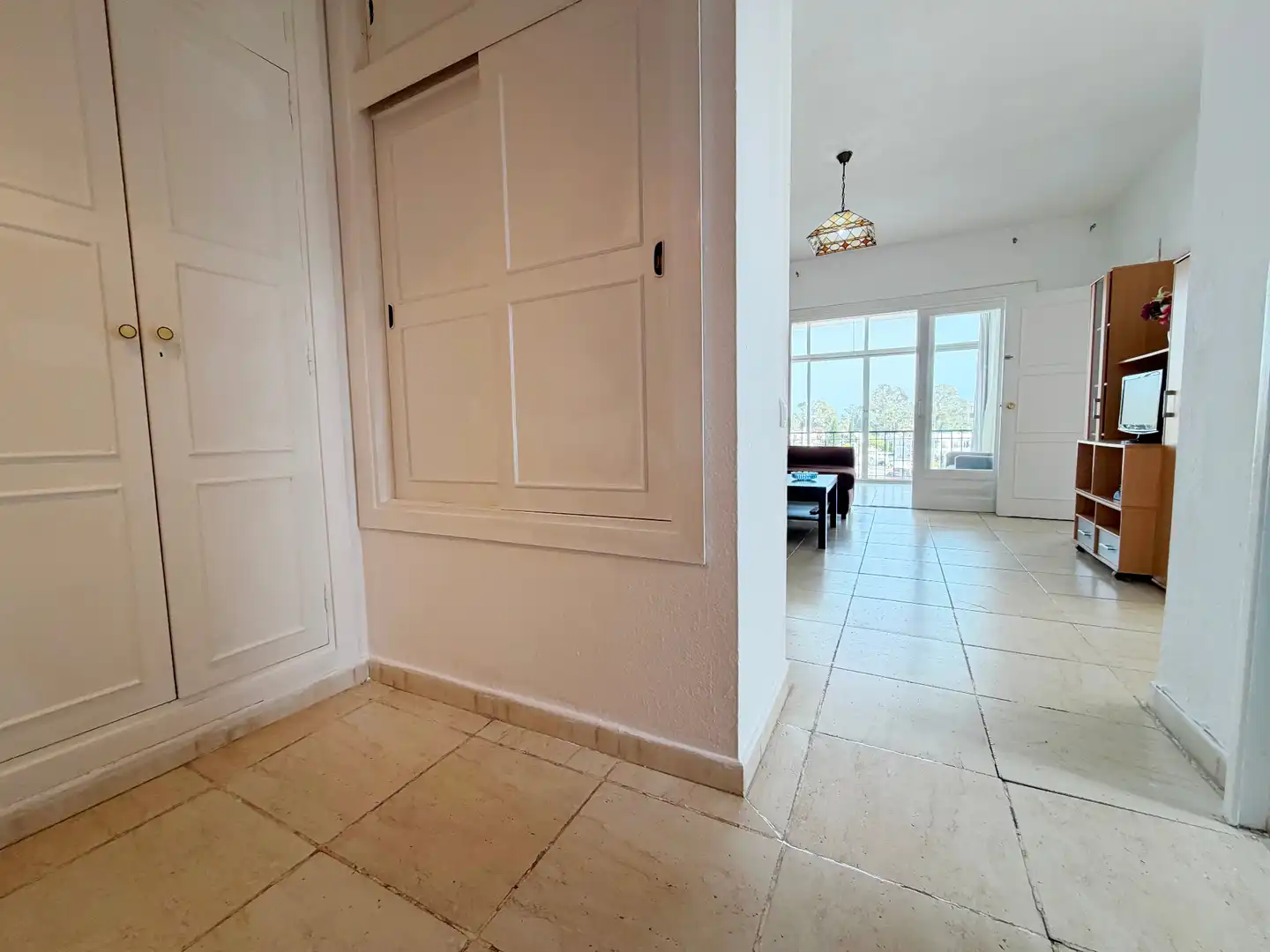 Apartament en venda en Estepona amb Terrassa i Piscina comunitària