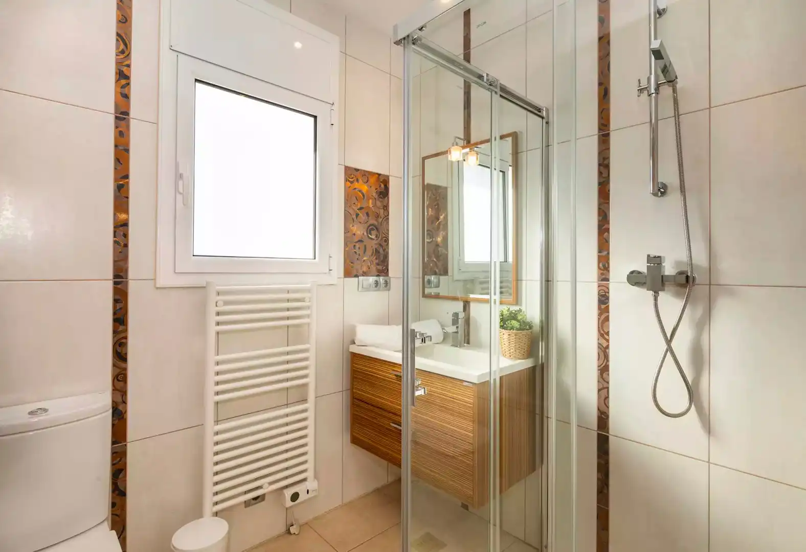 Casa con terraza en venta en Carrer Ebre, imagen 40
