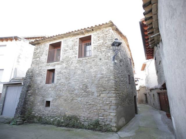 Casa-chalet en Venta en Lascuarre