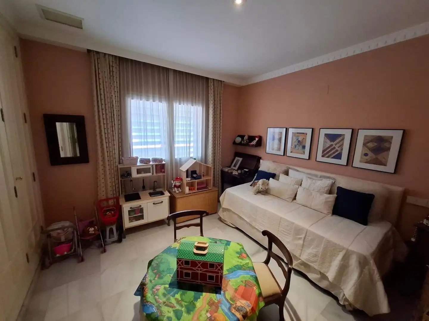 Sala de estar de Casa o chalet en venta en Alicante / Alacant con Calefacción, Jardín privado y Terraza