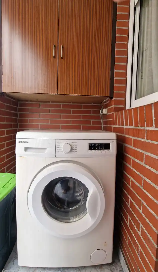 Flat for rent in Torrelavega   with Heating, Terrace and Furnished