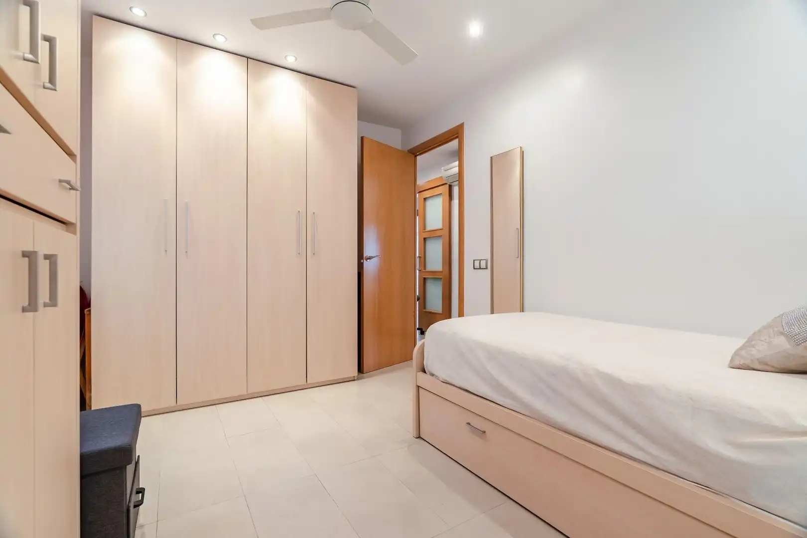 Dormitori de Casa o xalet en venda en Cambrils amb Aire condicionat, Calefacció i Jardí privat
