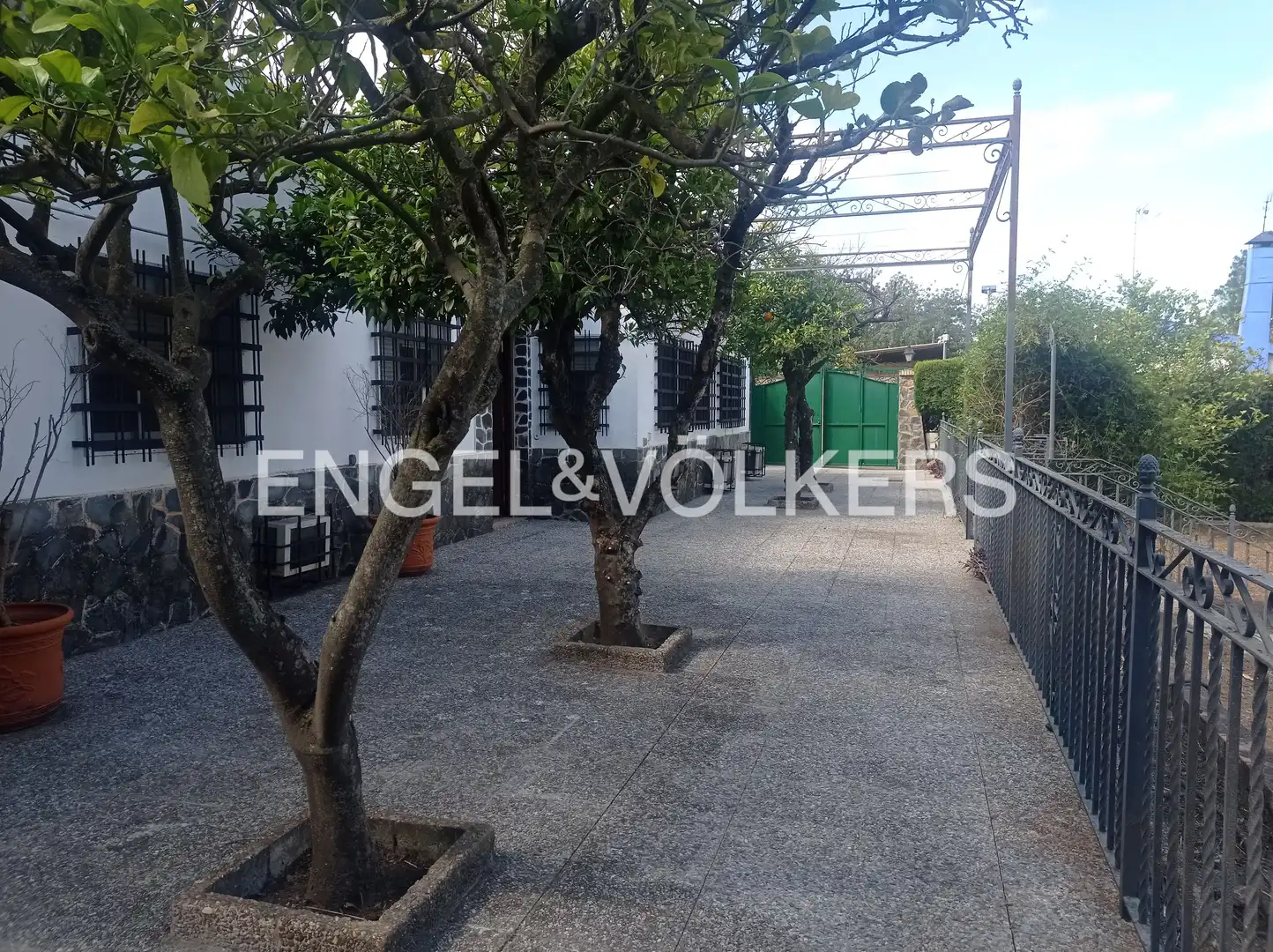 Terraza de Casa o chalet en venta en Dos Hermanas con Calefacción, Jardín privado y Terraza