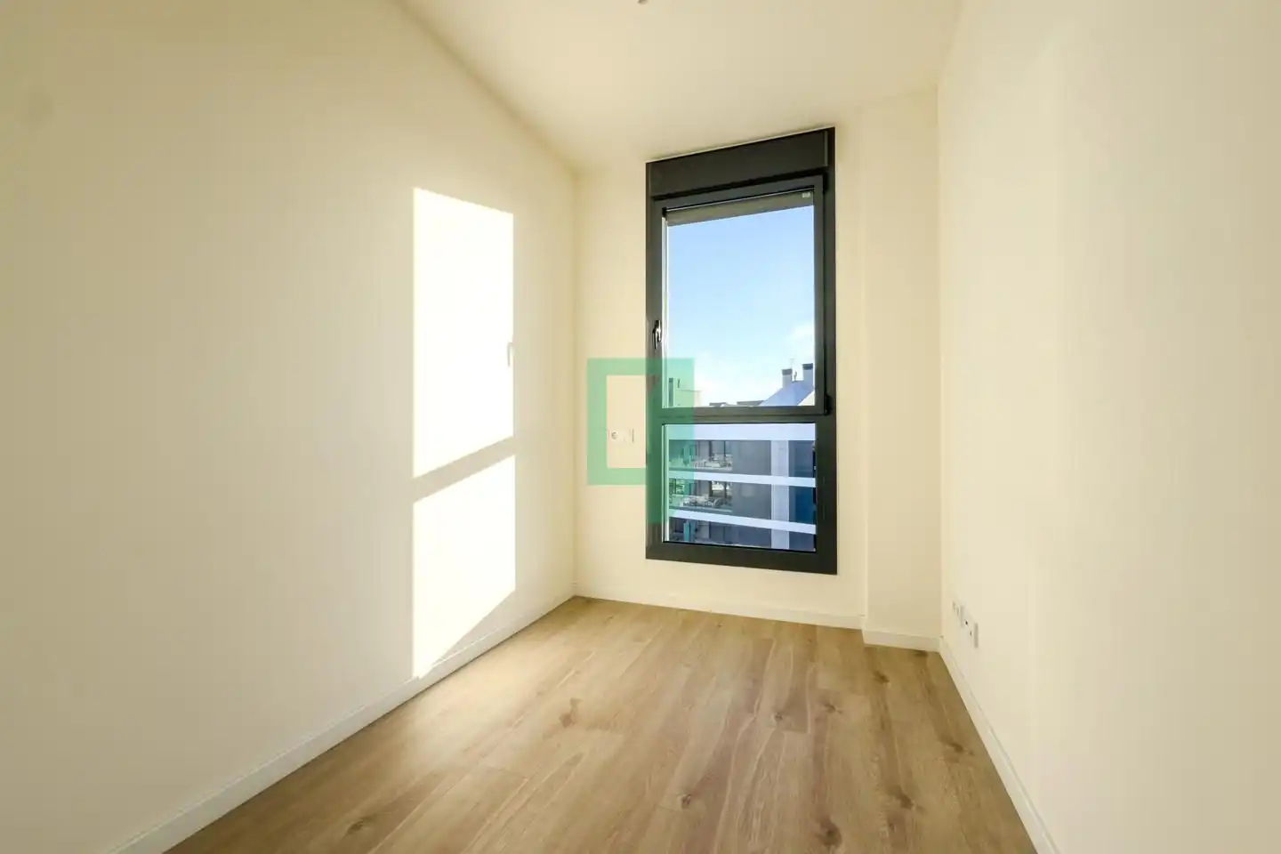 Bedroom of Flat for rent in Badalona  with Air Conditioner and Terrace