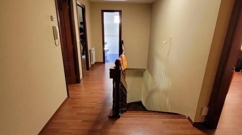 Foto 5 de Casa adosada en venta en Urbanización Verxeles, 27, Teo, A Coruña