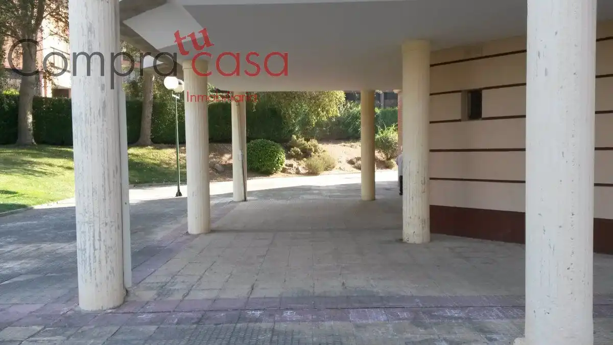 Business premises for sale in Calle VICENTE ALEIXANDER, imagen 62