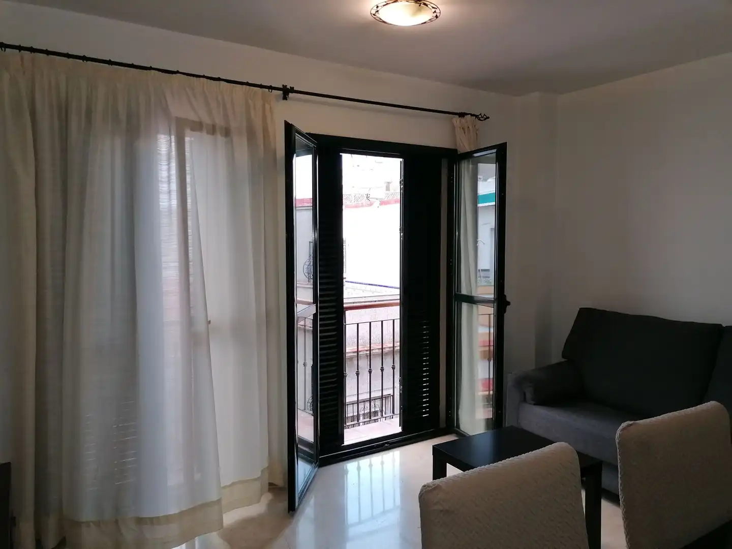 Flat for rent in Casco Antiguo