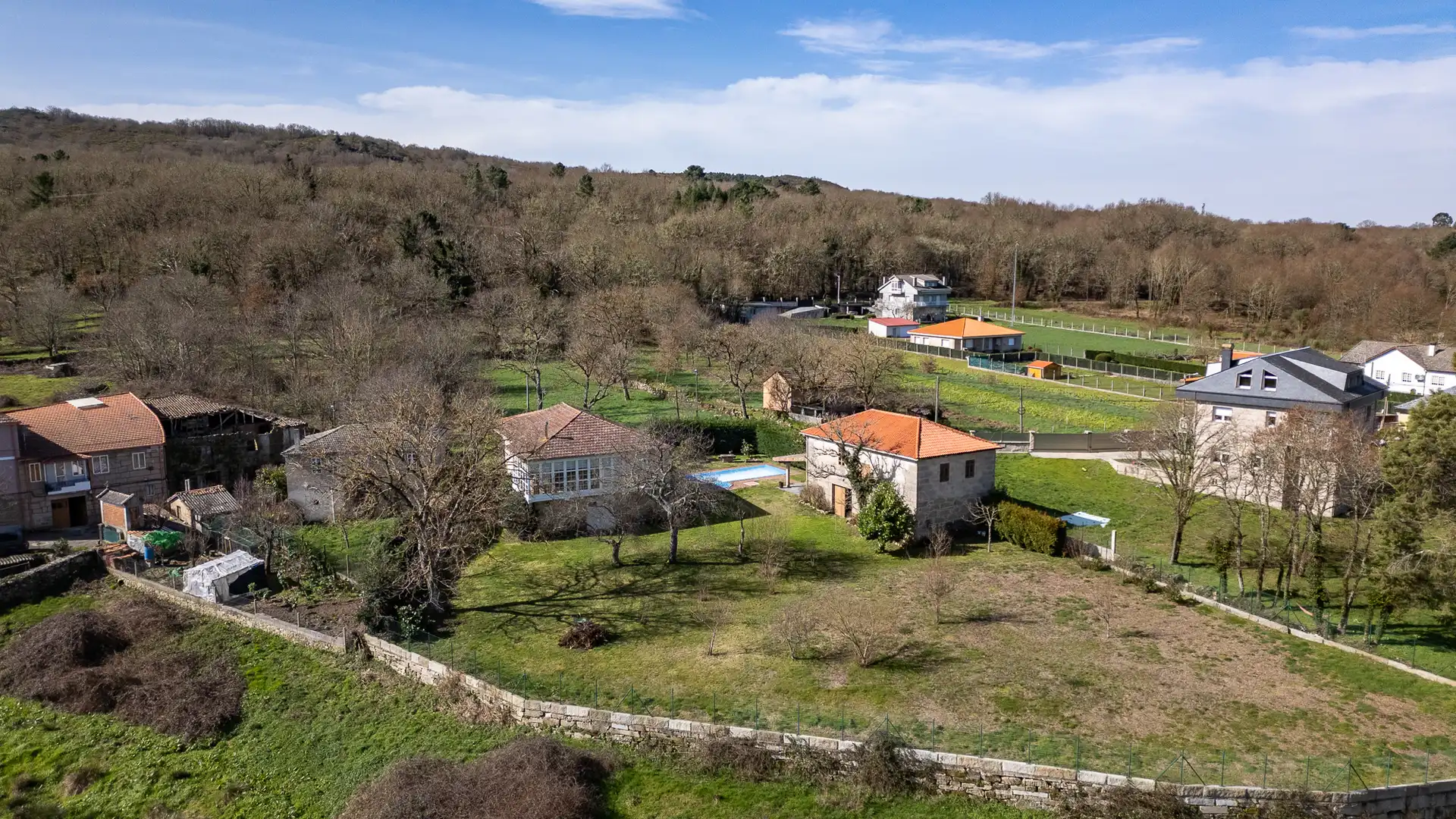 Finca rústica en venta en Vilar de Barrio con Piscina