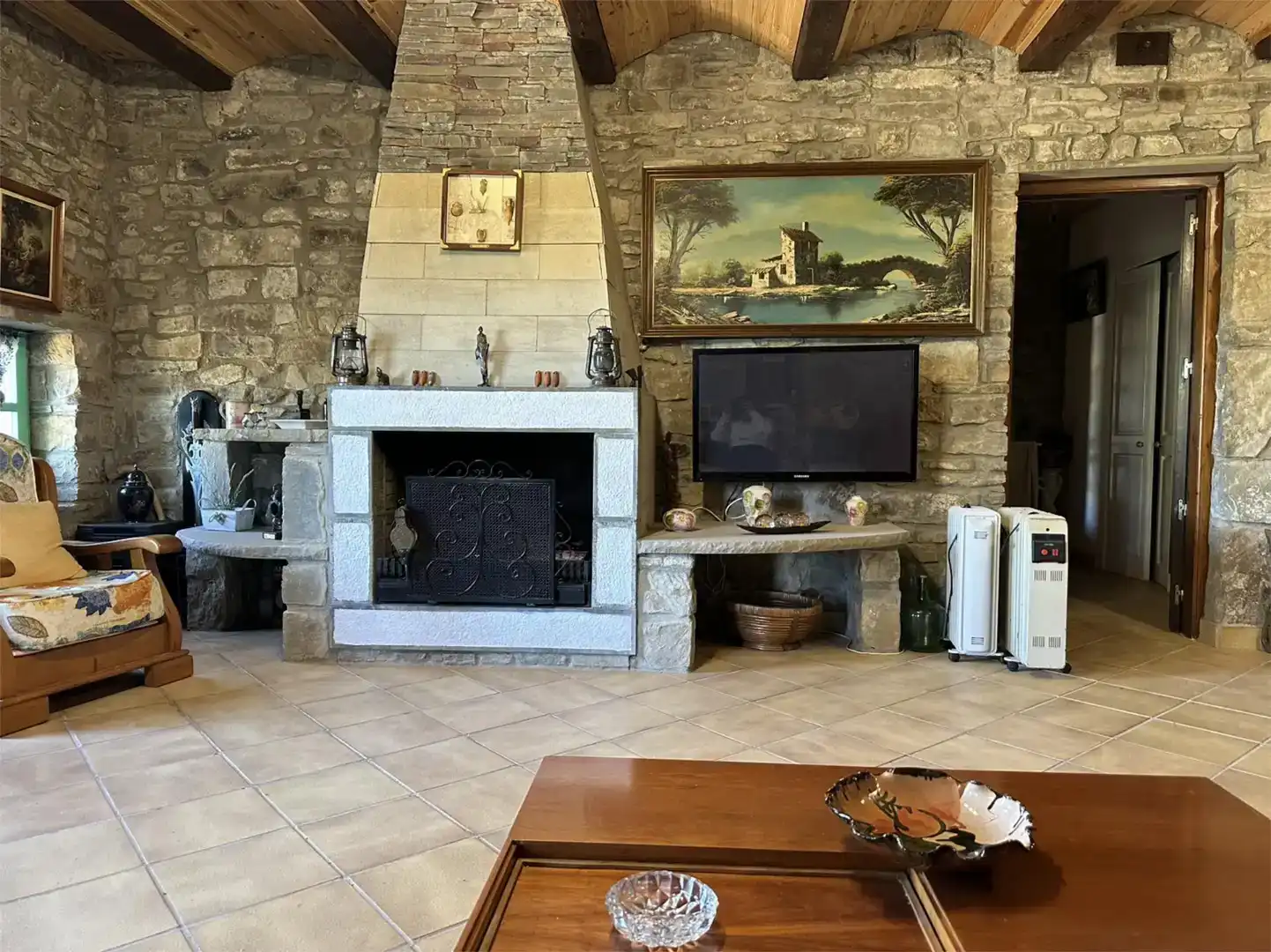 Sala de estar de Finca rústica en venta en Sant Vicenç de Castellet con Jardín privado, Trastero y Piscina