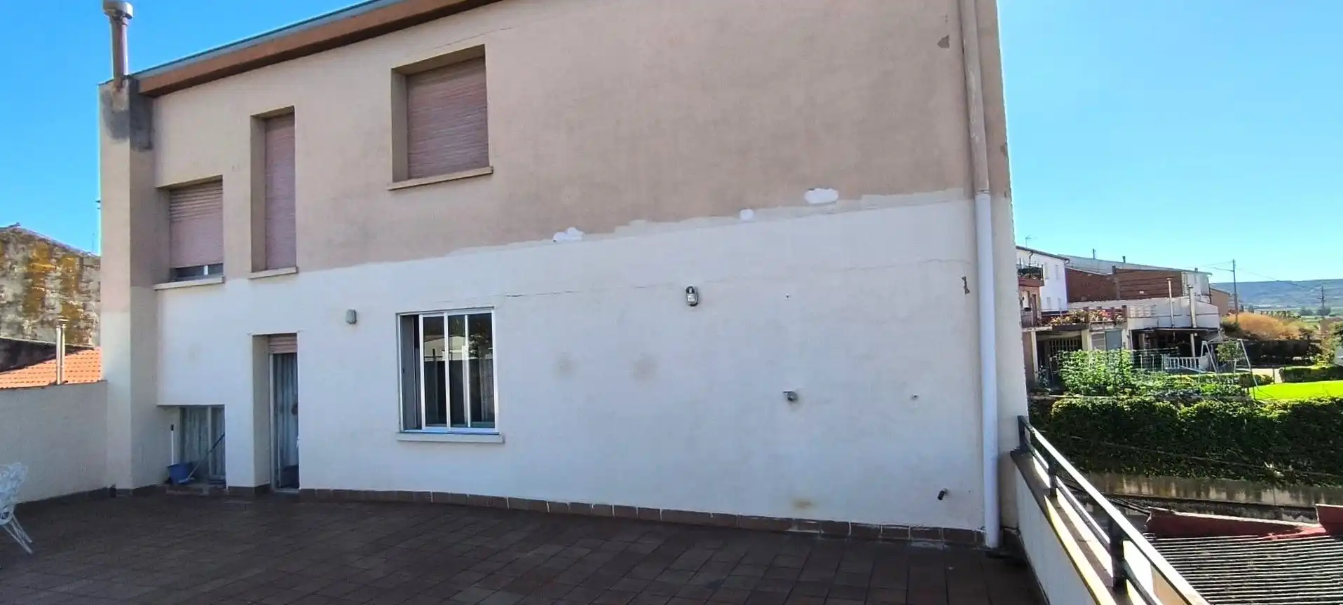 Vista exterior de Casa o chalet en venta en Entrena con Calefacción, Terraza y Trastero