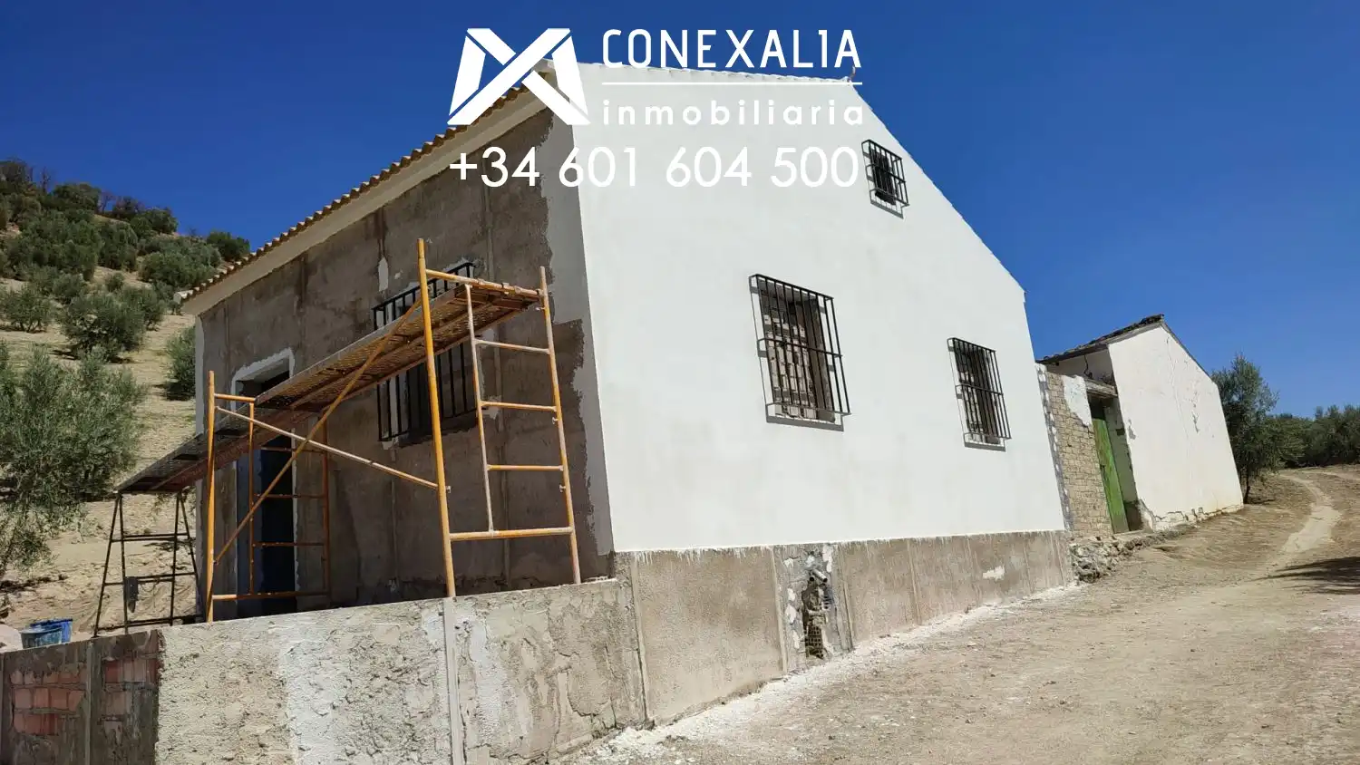 Exterior view of Country homes for sale in Alcalá del Valle