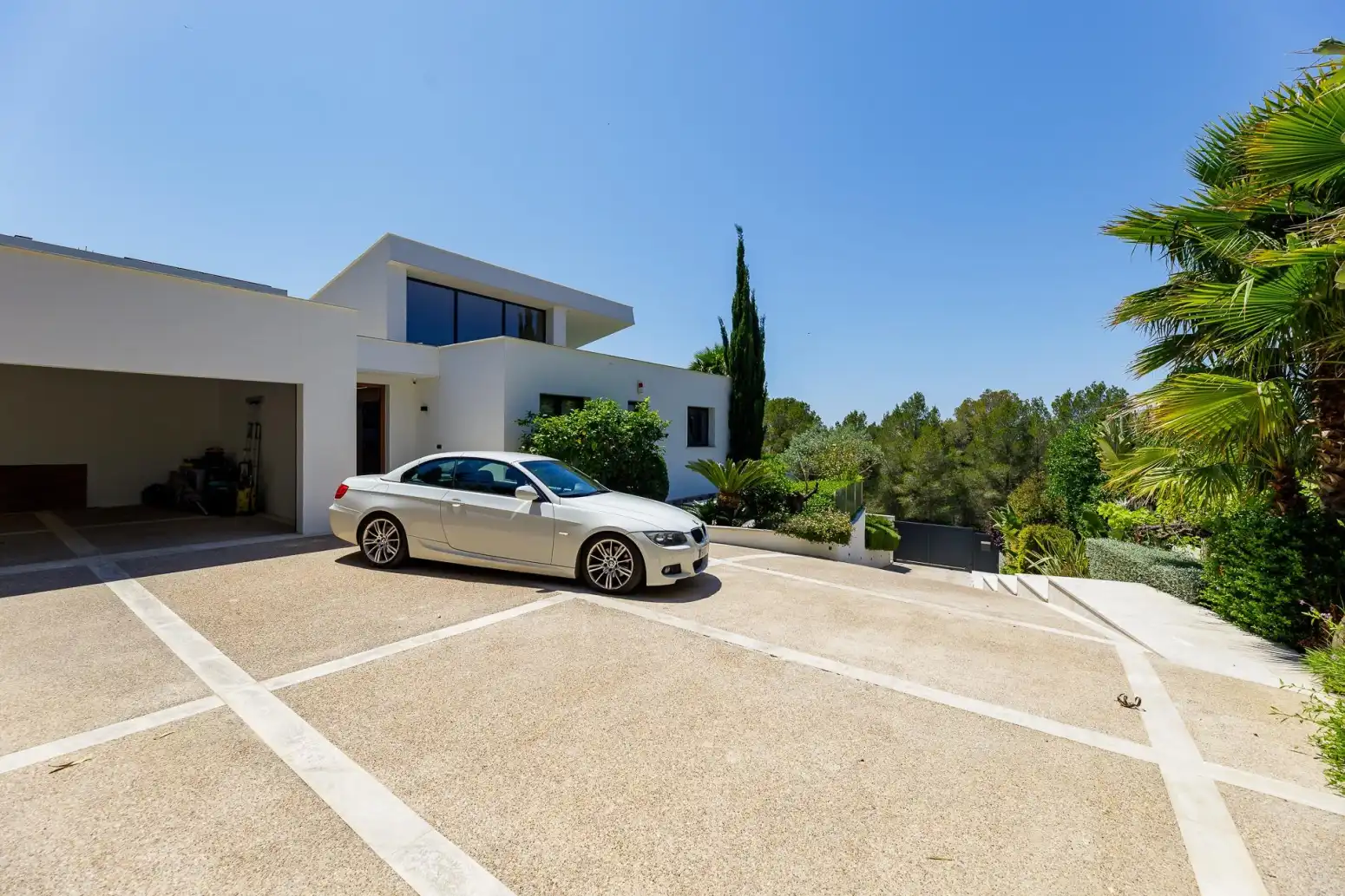 Vista exterior de Casa o xalet en venda en Calvià amb Aire condicionat, Calefacció i Parquet