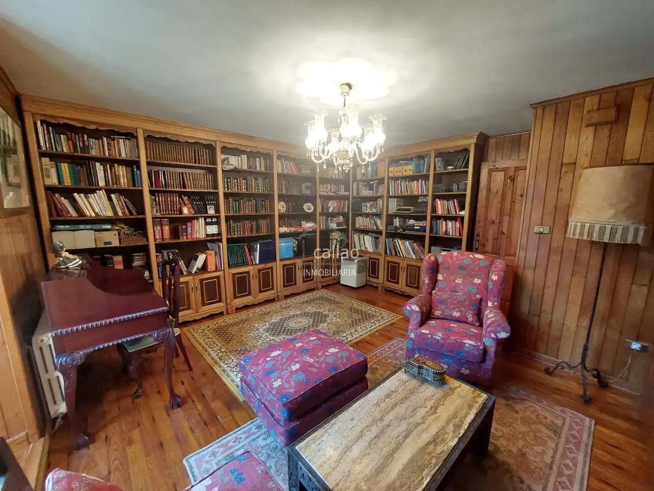 Sala de estar de Casa o chalet en venta en Narón con Calefacción, Jardín privado y Piscina