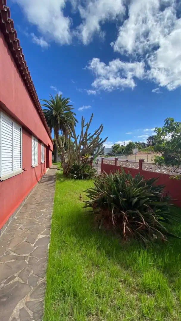 Exterior view of Houses for sale in San Cristóbal de la Laguna  with Storage room