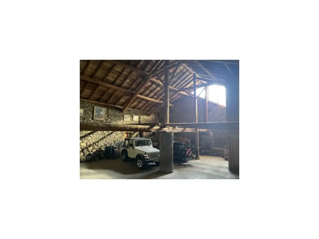 Parking de Finca rústica en venta en Alt Àneu